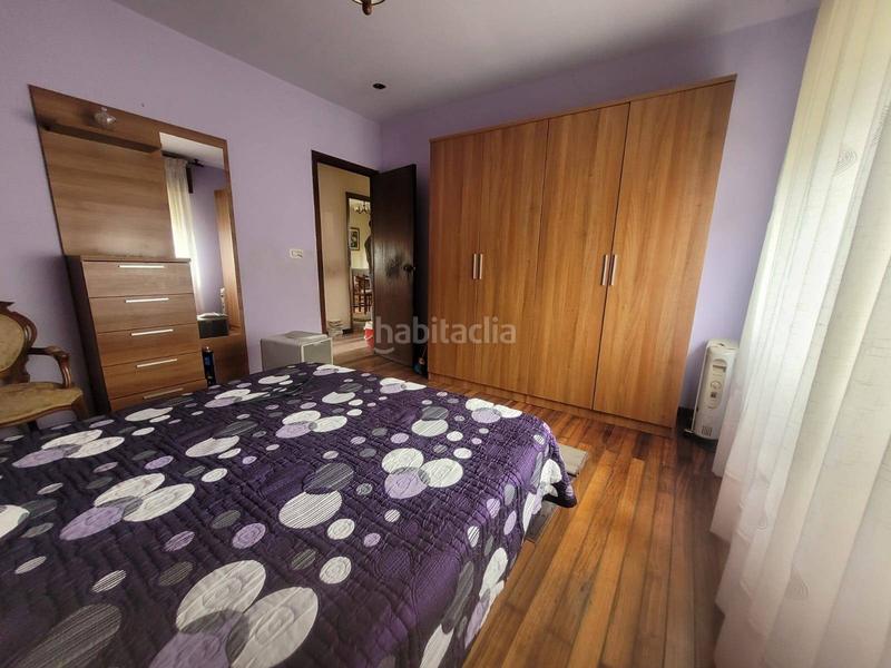 Foto cf84c636-fe44-421e-9595-da026f7d1699. Haus mit parking in Teo