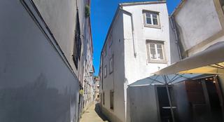 Edificio  Ruela peso. Casa en porta faxeira ideal para inversión turística