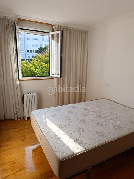 Foto 59c78ba0-52b1-4c4f-97a3-67263eb04918. Dúplex excelente piso buhardilla jardin bien situado y con reforma perfecta en Santiago de Compostela
