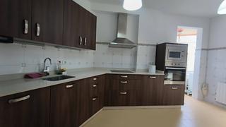 Pis  Calle tomas a alonso. Piso reformado con historia y encanto en bouzas, vigo