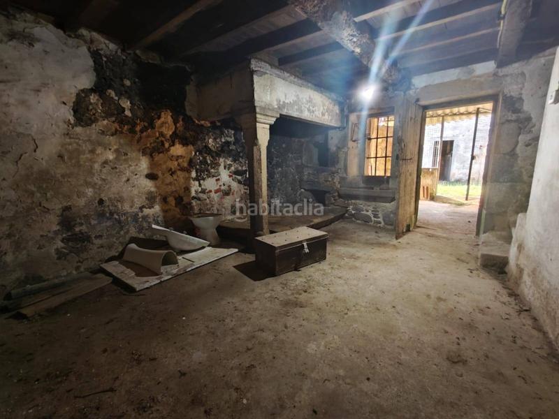 Foto c2e6418d-8974-44b1-9c2b-a5a1bb630fb7. Casa amb aparcament a Teo