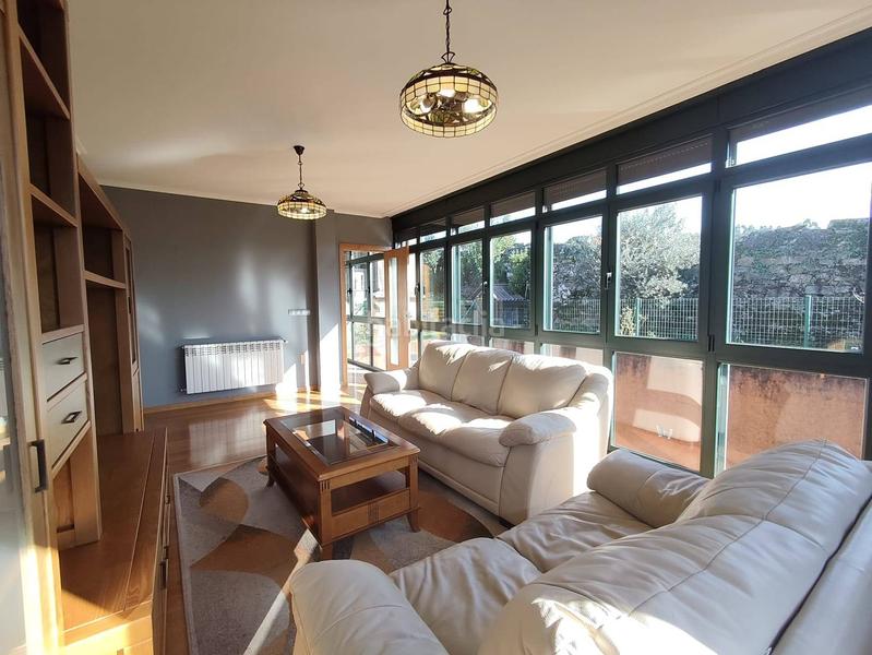 Foto 3403c070-6167-47c4-9a96-7bd292741499. Chalet mit heizung parking in Bertamirans Ames