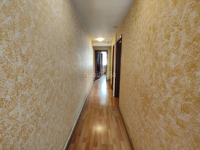 Foto 00cb396b-b6f8-42af-9c39-ddc974a78e5c. Flat with heating parking in Campus Norte - San Caetano Santiago de Compostela