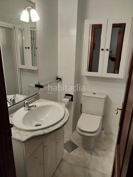 Foto a1e4e332-a8d3-4cc5-b293-cc7809902760. Rent flat with heating in Concheiros - Fontiñas Santiago de Compostela