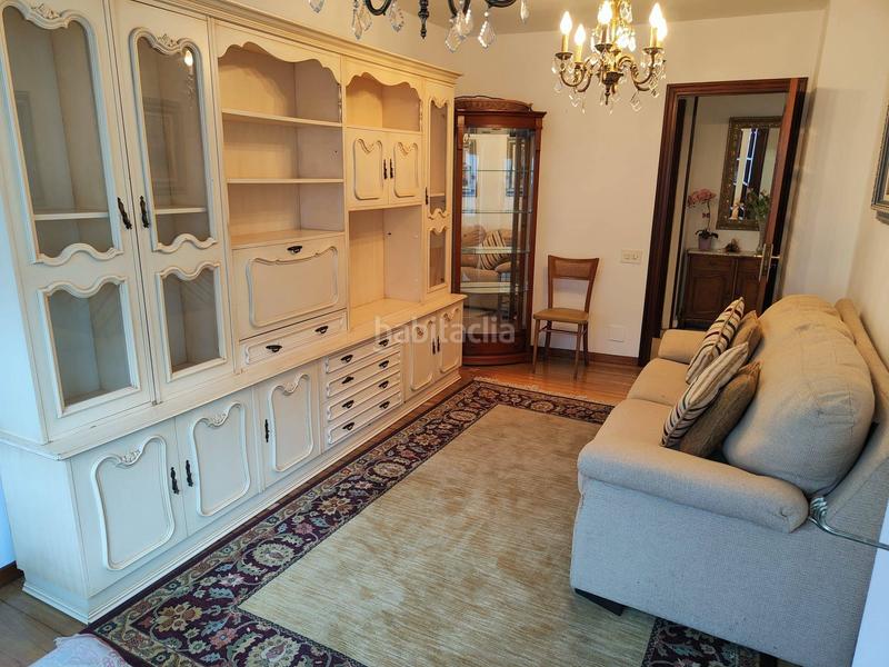 Foto c4a5c555-609a-46f8-8110-4ae96c613815. Rent flat with heating in Concheiros - Fontiñas Santiago de Compostela