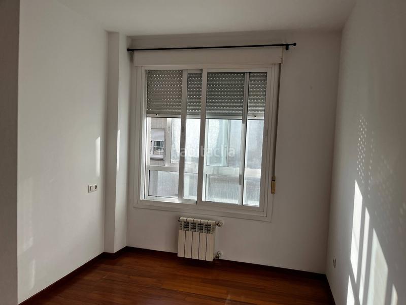 Foto f1ae87dc-5921-42c6-a63a-427dc42c48bd. Affitto appartamento con riscaldamento parcheggio in Santiago de Compostela