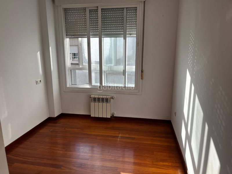 Foto 462c9f1d-647f-4e16-b746-5409fa4003f7. Alquiler piso se alquila piso sin muebles en zona cancelas en Santiago de Compostela