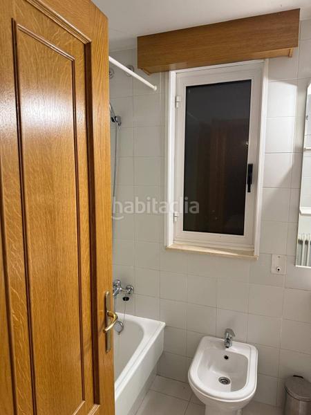 Foto 4aa7e371-278c-446d-b4a2-378423abbefd. Miete etagenwohnung mit parking pool in Concheiros - Fontiñas Santiago de Compostela