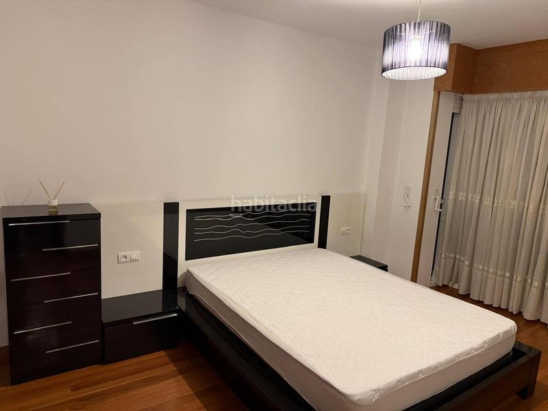 Foto 3594499b-d104-4247-858a-84d796ca3fd7. Rent flat with parking pool in Concheiros - Fontiñas Santiago de Compostela