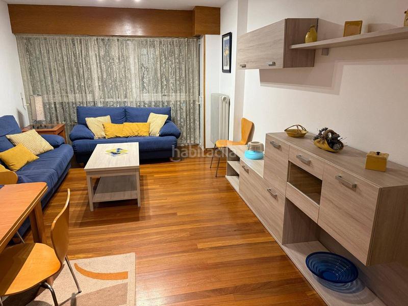 Foto 9644b48d-134b-4bc5-88ac-50cb2e669ab2. Rent flat with parking pool in Concheiros - Fontiñas Santiago de Compostela