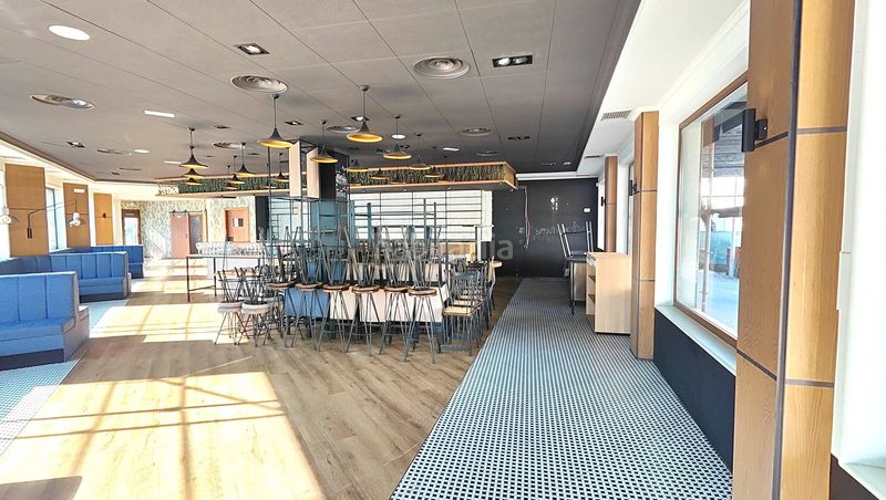 Foto abc7bddd-b2e8-4cf6-9b29-f1754f505fe5. Local comercial a Bertamirans Ames