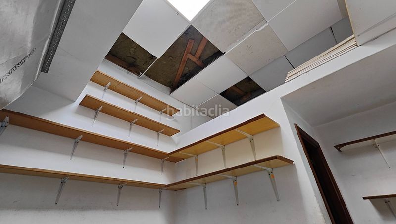 Foto bd740422-ee34-4d09-b42b-d7bfbde408f8. Local comercial a Bertamirans Ames