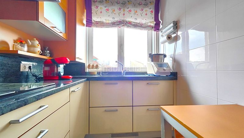 Foto 247da293-9b64-45a3-9b63-ef4acd75220b. Ático  dúplex en venta xunta o corte inglés en Santiago de Compostela