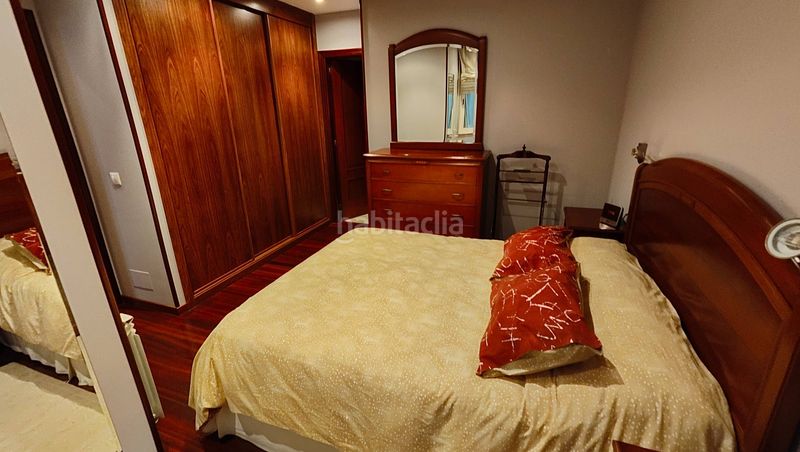 Foto 4e44ffce-e4a2-414d-a359-2d306d666b54. Ático  dúplex en venta xunta o corte inglés en Santiago de Compostela