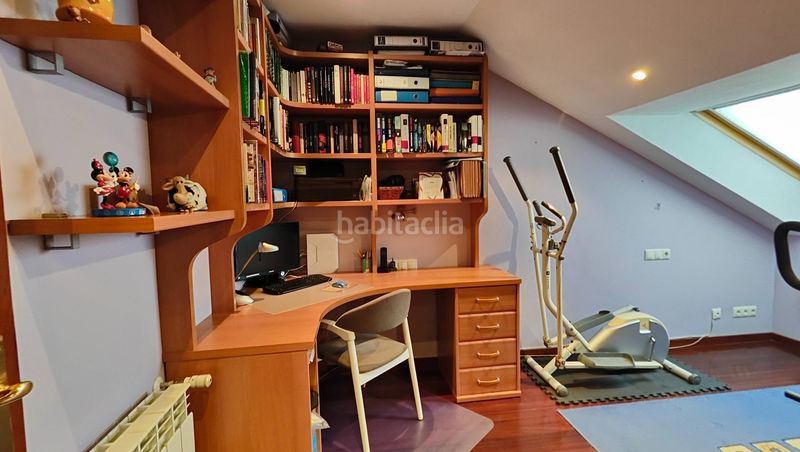 Foto 8fbee05d-0fbd-459f-ad2b-0452beea3e6d. Ático  dúplex en venta xunta o corte inglés en Santiago de Compostela