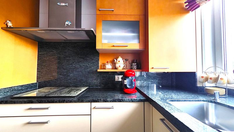 Foto b52598b7-8f28-4a80-848a-ba5a249a796f. Ático  dúplex en venta xunta o corte inglés en Santiago de Compostela