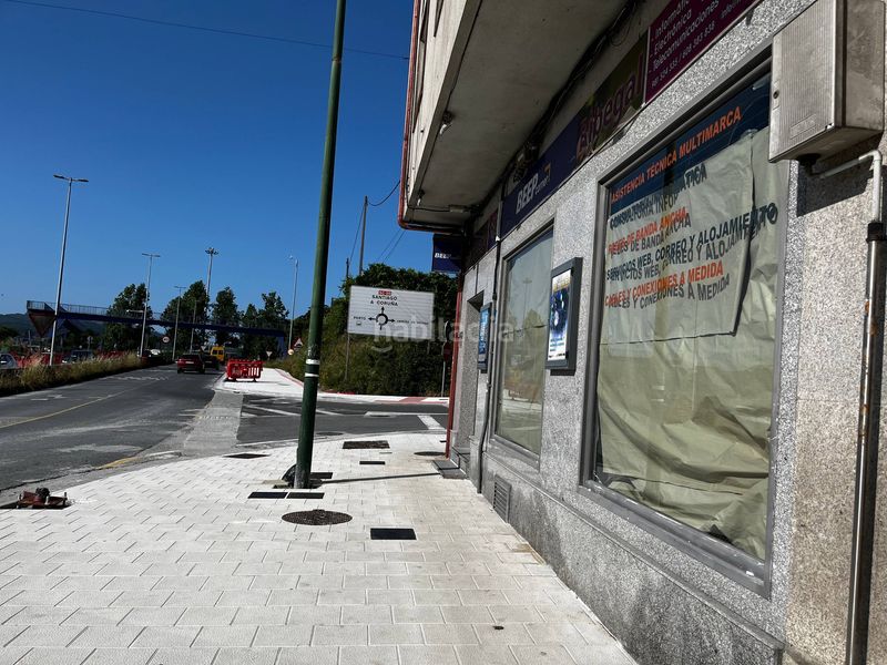 Foto 4bcaf8e1-23b6-43b7-bb4f-c2b98549ab42. Local comercial a O Milladoiro Ames
