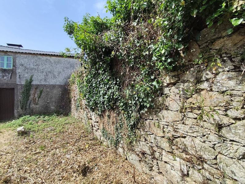 Foto 5ad44eeb-aa9e-4f5b-bc26-99f5bf88f270. Casa amb aparcament a Parroquias de Santiago Santiago de Compostela