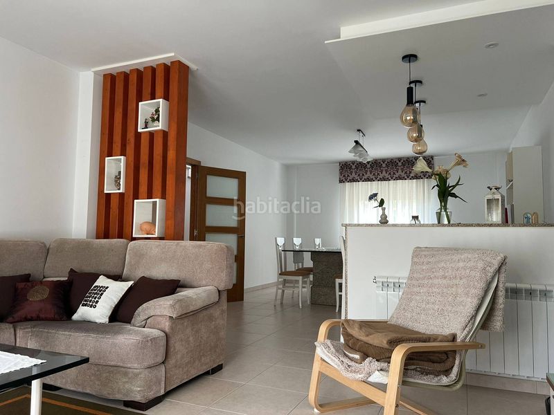 Foto 8ad6e616-b35c-4e3d-8bc2-087ab8f5ed09. Location maison avec chauffage dans Padrón