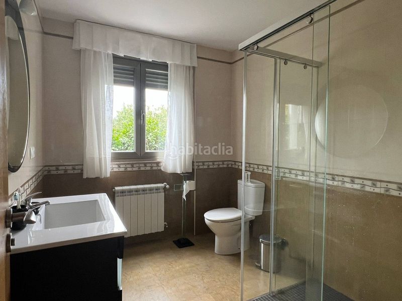Foto fc622bf9-7eb3-4b93-869d-a2ee7455d2fa. Location maison avec chauffage dans Padrón