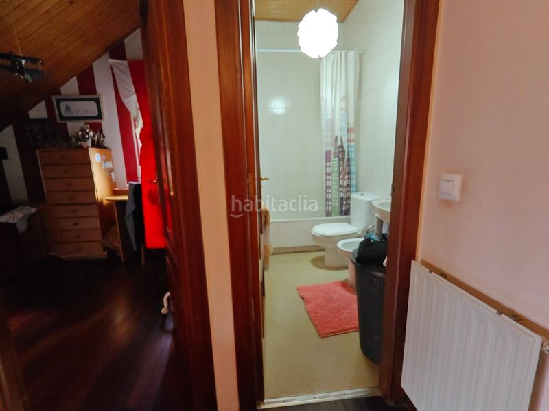 Foto df405aa4-9a7e-4ace-adf6-d804dbfb348b. Duplex con parcheggio piscina in Bertamirans Ames