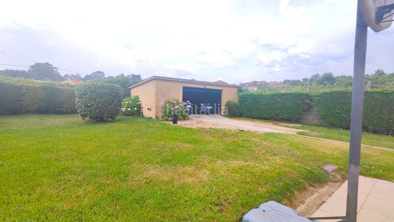 Foto 6476b29e-37d7-43f5-9152-245424c52daf. Casa amb calefacció aparcament a Bugallido Ames
