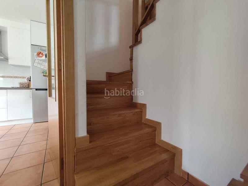 Foto a1c0abbf-ecc8-49e1-8361-e92b78b32527. Casa adossada amb calefacció aparcament a Teo