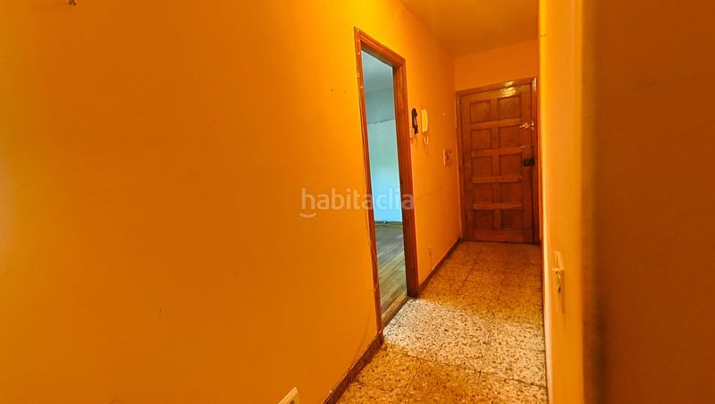 Foto a58c341e-0cb7-4236-9756-b4bd321ef869. Pis a Campus Norte - San Caetano Santiago de Compostela
