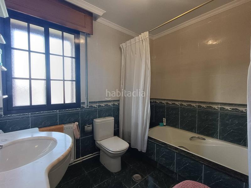 Foto 3472a72a-b454-4c91-b98d-5ea534c7b119. Pis amb calefacció aparcament a Touro