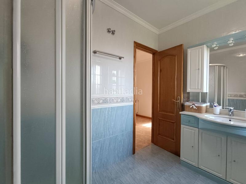 Foto 4cb61835-4a64-4bb7-85a0-798d6a7623ac. Pis amb calefacció aparcament a Touro