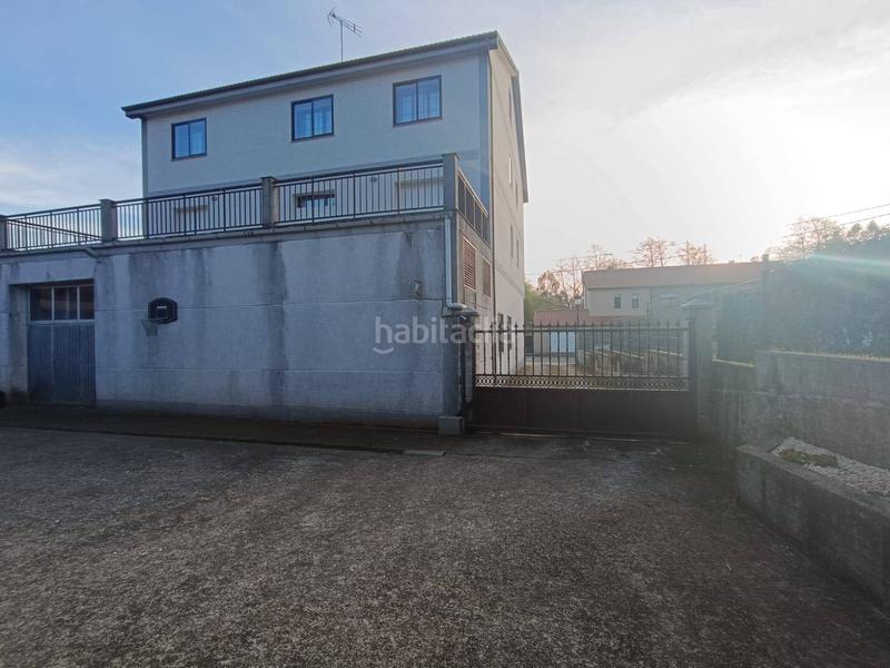 Foto 8a9f9ab7-dcbf-4abc-b4f3-3dfd4ae9e7b0. Pis amb calefacció aparcament a Touro