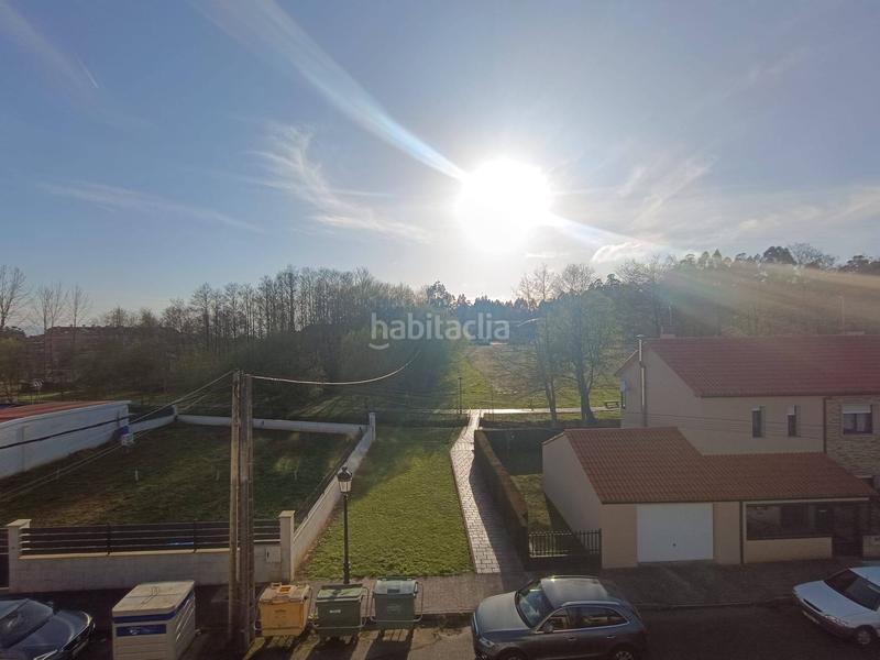 Foto f4cc0cc4-7f65-4e41-a34e-2c684f64edcd. Pis amb calefacció aparcament a Touro