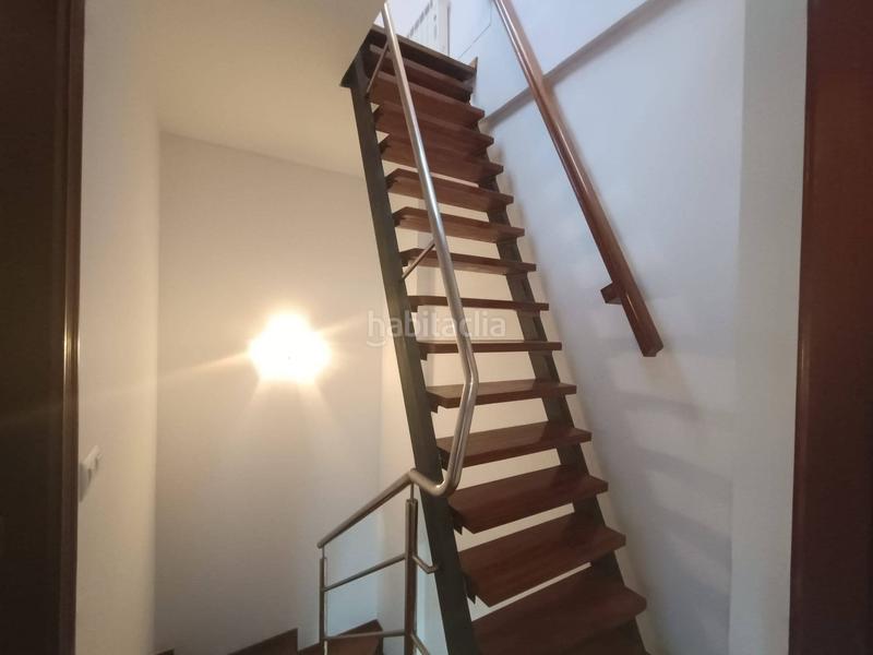 Foto 49c9cfa4-b7f6-41a7-83c0-35014f6f6699. Casa a Campus Sur - Santa Marta Santiago de Compostela