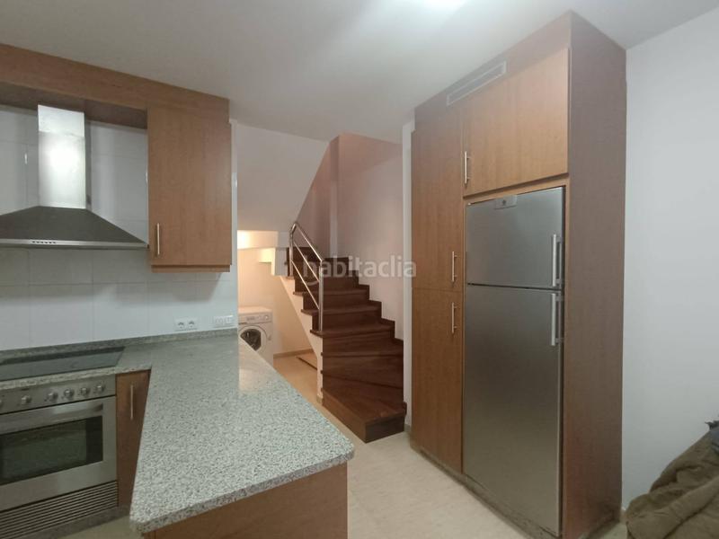 Foto 985b7316-1f00-4100-b4dc-5f2d906342cb. Casa a Campus Sur - Santa Marta Santiago de Compostela