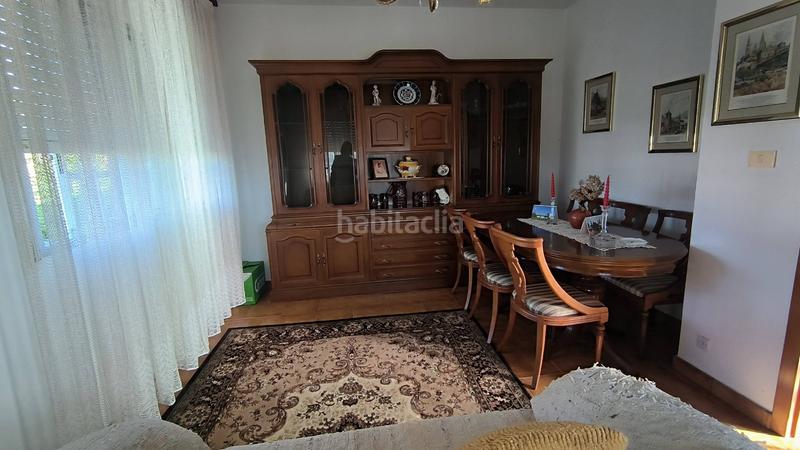 Foto b58a0e93-1cf3-4532-845d-f8527012bc91. Casa con parcheggio in Ribadavia