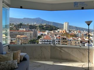 Affitto Monolocale in Zona Martiánez. Estudio reformado con vistas al teide  terraza acristalada  puer
