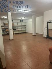 Locale commerciale in San Antonio - Las Arenas