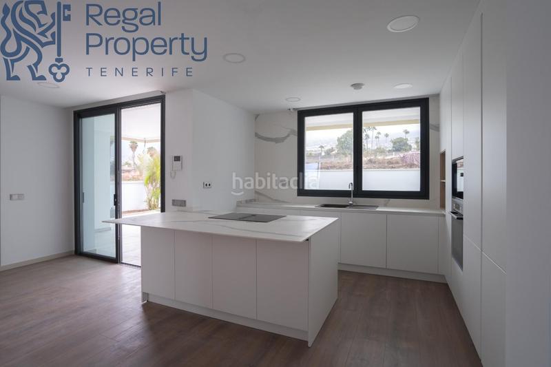 Foto b5a85fa1-b811-44db-b2a6-5316566ae3ab. Chalet con parcheggio in El Durazno Orotava (La)