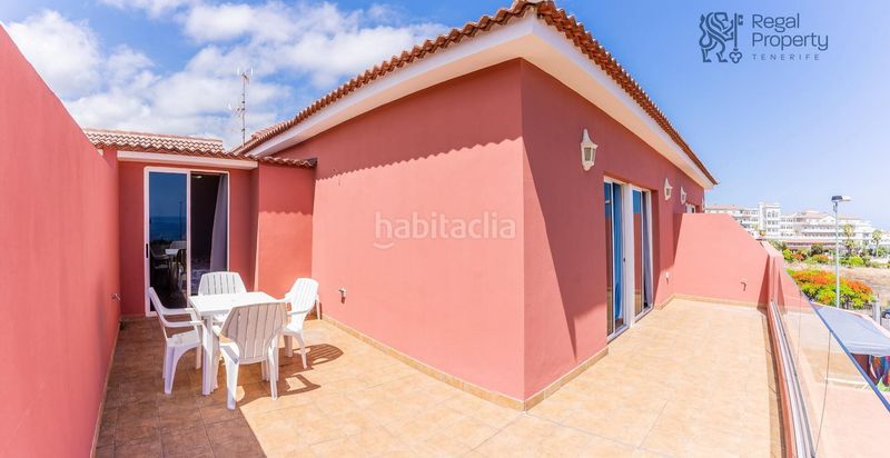 Foto fea7d1c3-9c0f-4c81-b87c-71ab256e0415. Àtic amb aparcament piscina a Zona Botánico Puerto de la Cruz