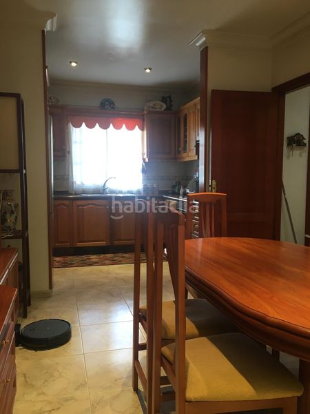 Foto 4b0d39b0-d3fc-4c75-a388-5b4ca1fc3e12. Casa amb aparcament a Zona Botánico Puerto de la Cruz