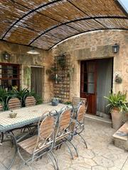 Rent House in Algaida. Autentica casa de pueblo con molino del año 1890