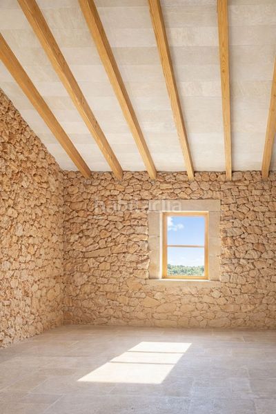 Foto 0f188009-fbb2-45b7-a5dd-bf69200eab17. Casale con parcheggio in Algaida