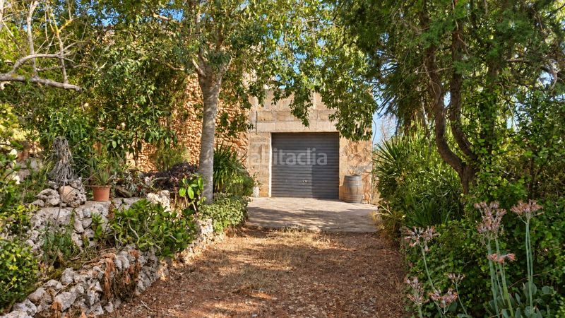 Foto dd8e5a94-c5f3-4e84-b9e8-2d580c734c6d. Casa amb aparcament a Algaida