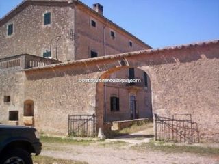 Finca rústica a Algaida. Posesion mallorquina con elementos historicos