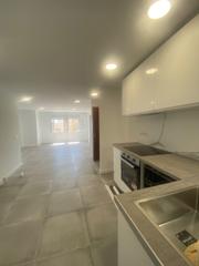 Piso en La Soledat Nord. Piso reformado de 2 dormitorios y 1 baño en llevant, 85 m. cocin