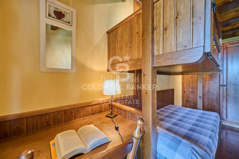 Foto 0215876a-c137-4b27-8563-99002d55260d. Casa adosada  en saneja en Guils de Cerdanya