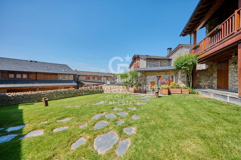 Foto d41c34a3-b564-484f-bc88-482d4d50a993. Casa adosada  en saneja en Guils de Cerdanya