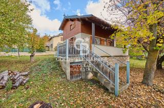 Casa  Village. Asa independiente con jardín privado