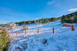 Dúplex a Eyne. Dúplex frente a las pistas de esquí