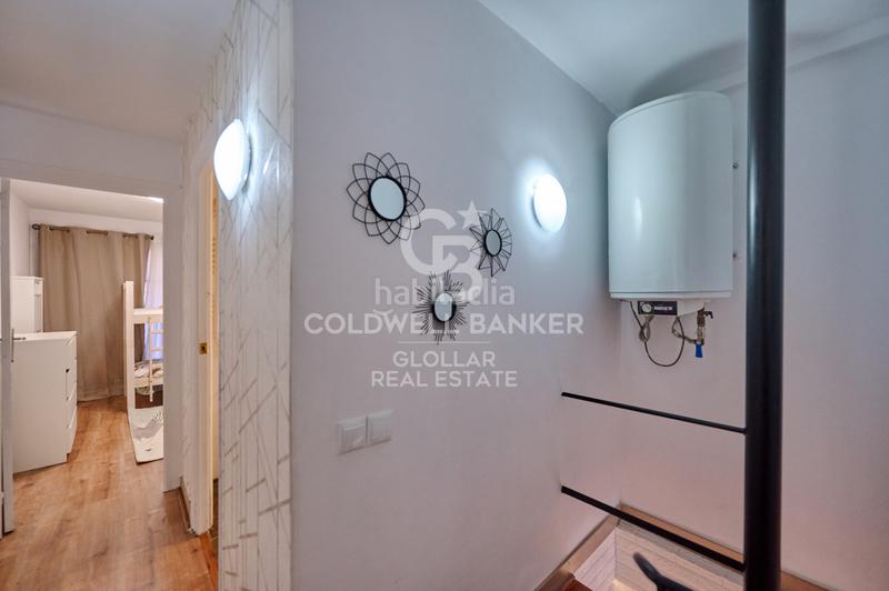 Foto 82bad614-0154-499c-b95b-e03435e1e716. Piccolo appartamento con camino riscaldamento in Alp